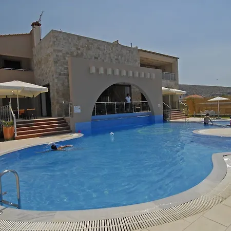 Notos Deluxe Hotel 2*