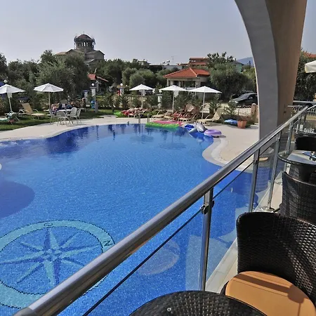 Hotel Notos Deluxe 2*