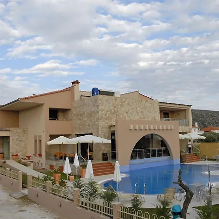 Notos Deluxe Hotel